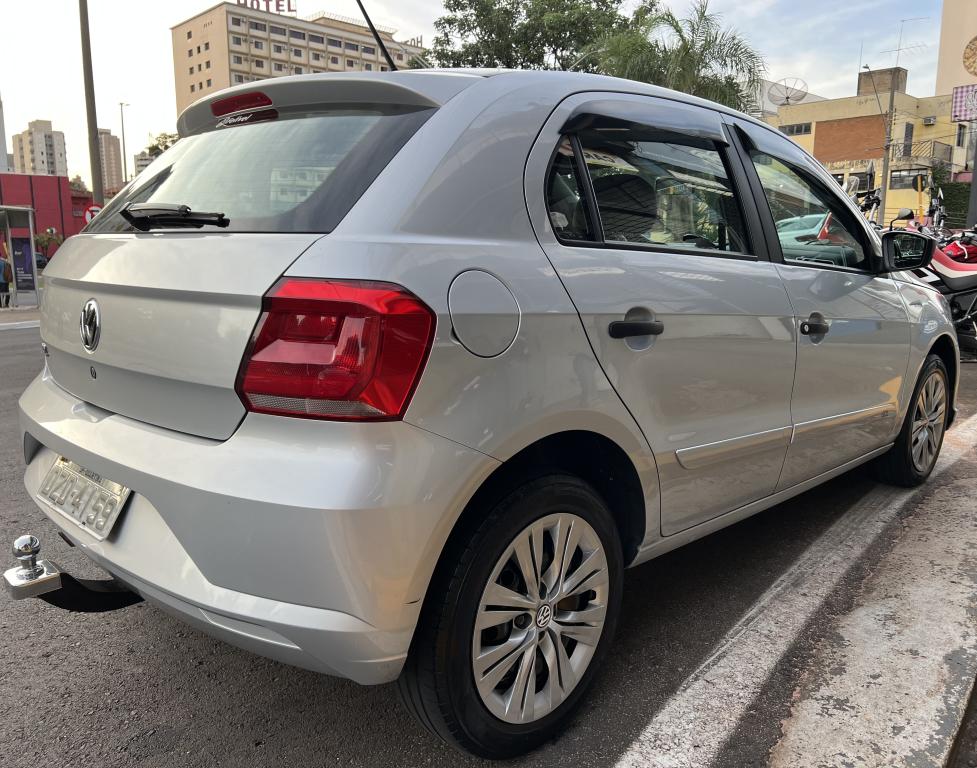 VOLKSWAGEN Gol - Foto