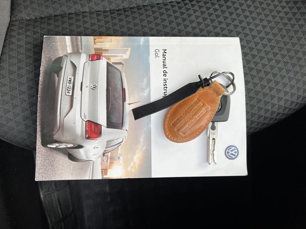 VOLKSWAGEN Gol - Foto