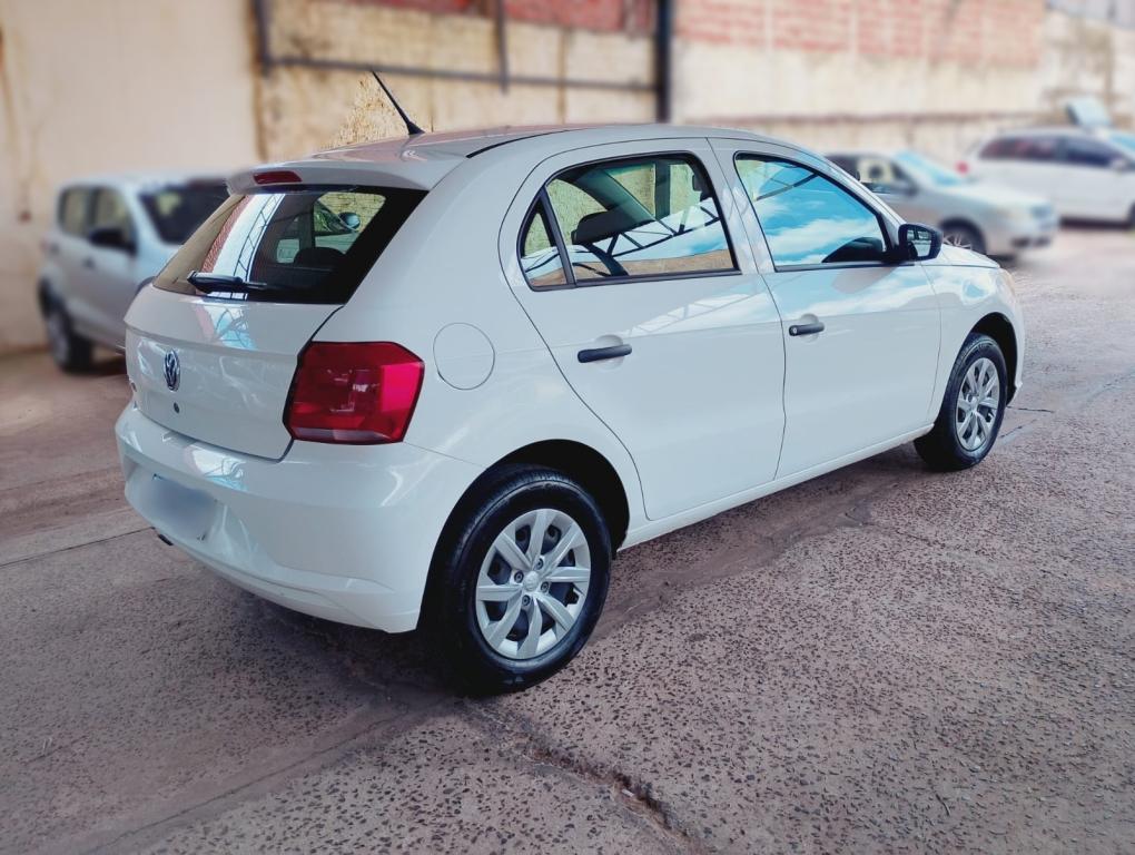 VOLKSWAGEN Gol - Foto