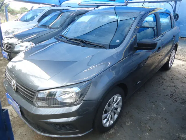 VOLKSWAGEN Gol