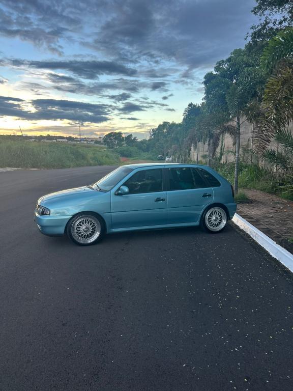 VOLKSWAGEN Gol - Foto