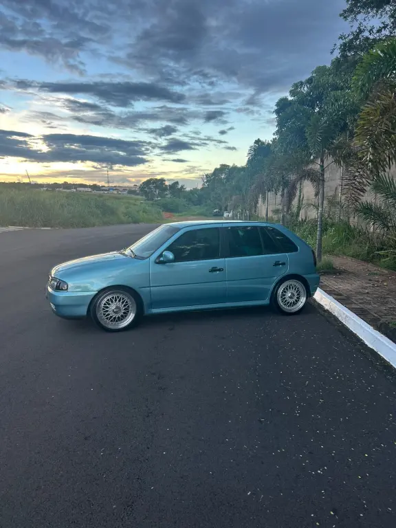 VOLKSWAGEN Gol - Foto