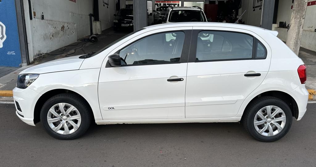 VOLKSWAGEN Gol - Foto