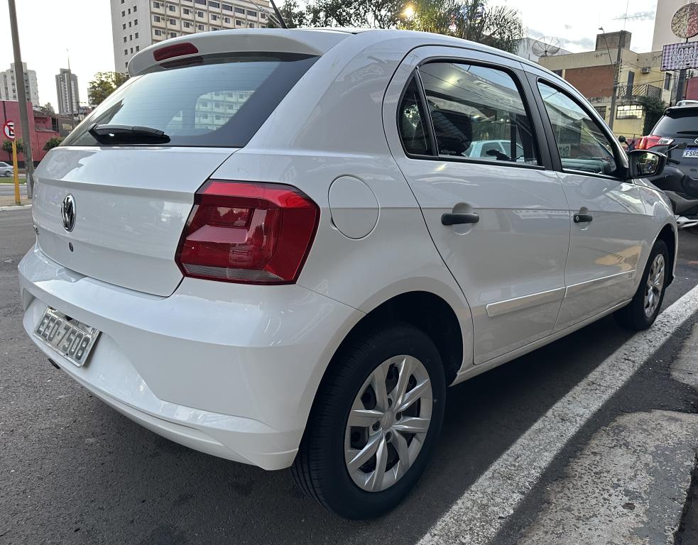 VOLKSWAGEN Gol - Foto