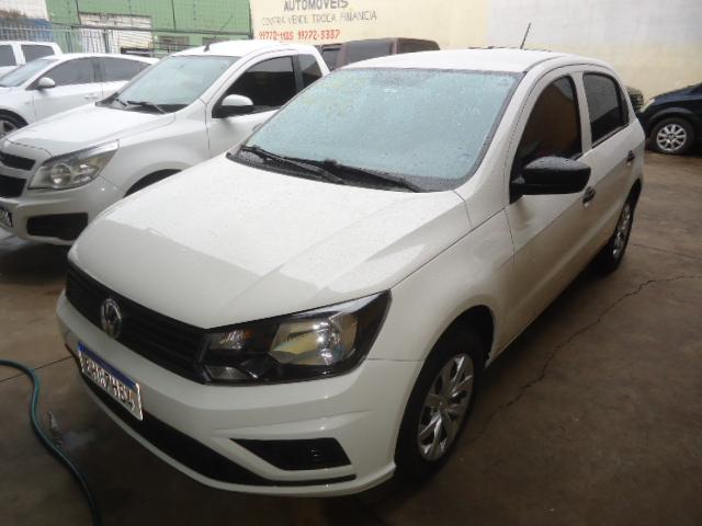 VOLKSWAGEN Gol