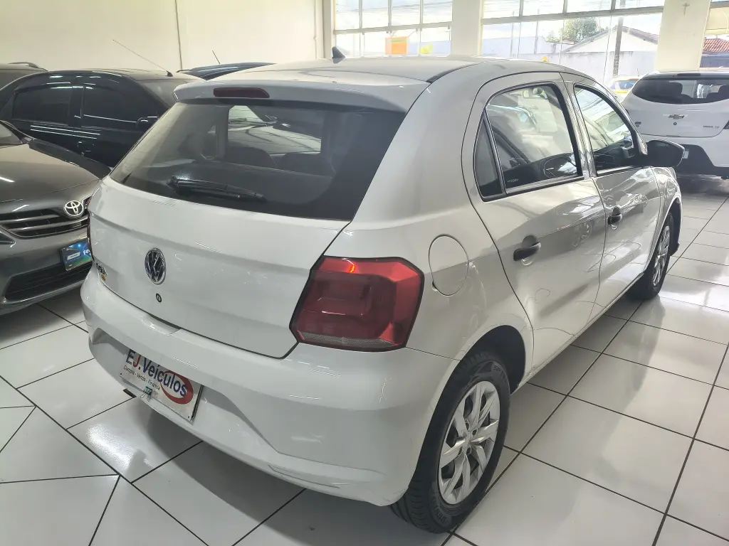 VOLKSWAGEN Gol - Foto