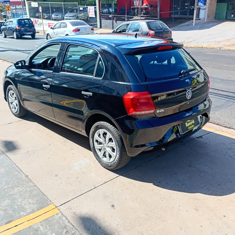 VOLKSWAGEN Gol - Foto