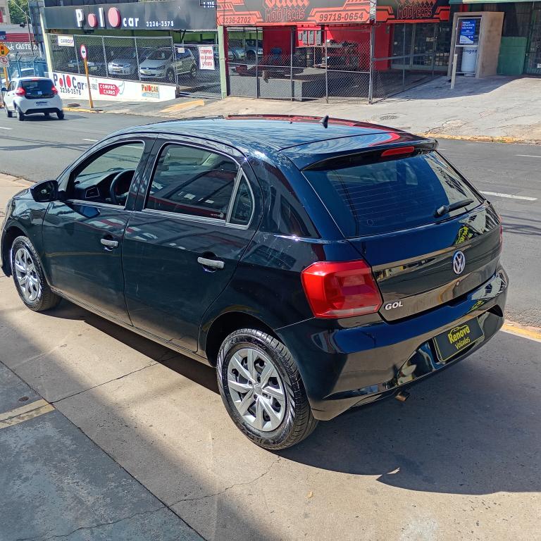 VOLKSWAGEN Gol - Foto