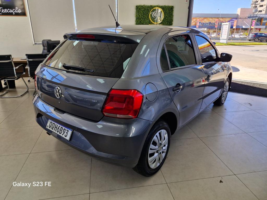 VOLKSWAGEN Gol - Foto