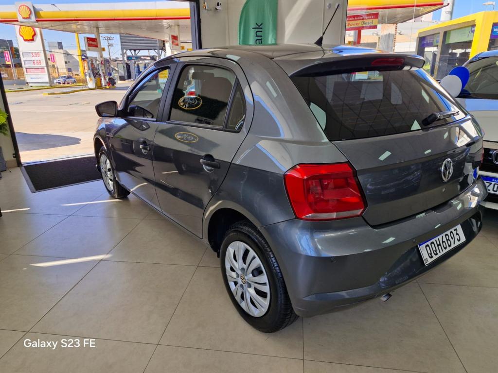 VOLKSWAGEN Gol - Foto