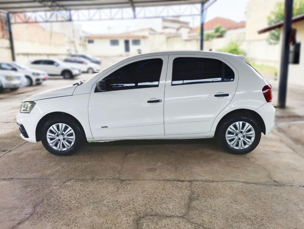 VOLKSWAGEN Gol - Foto
