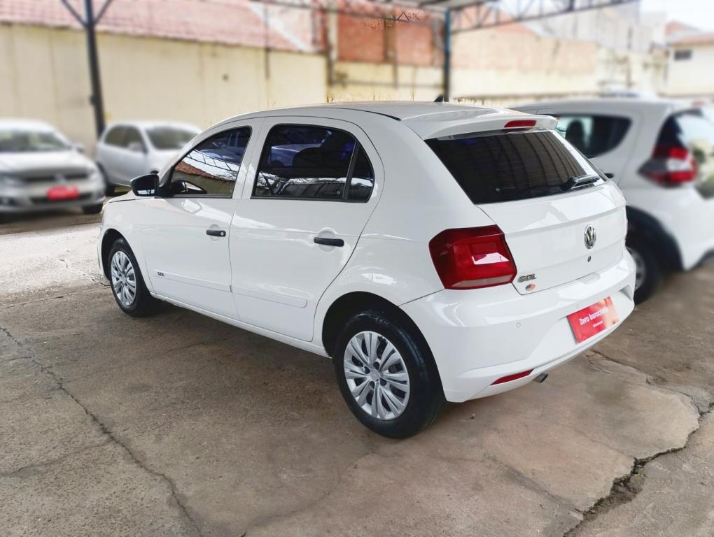 VOLKSWAGEN Gol - Foto