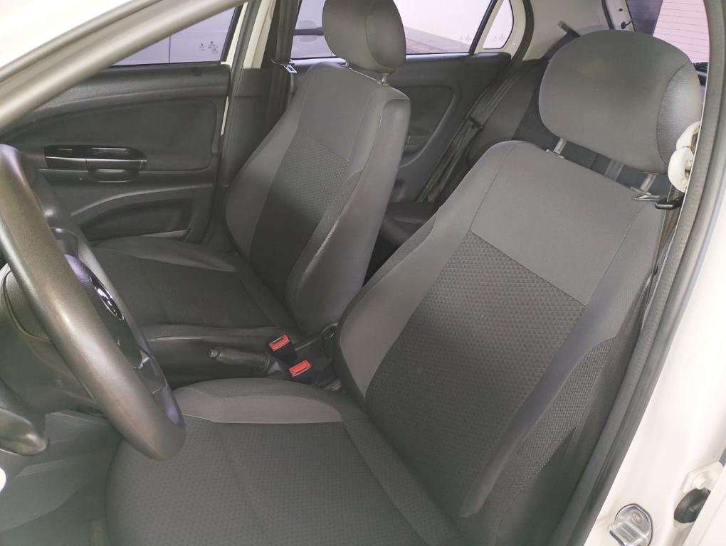 VOLKSWAGEN Gol - Foto