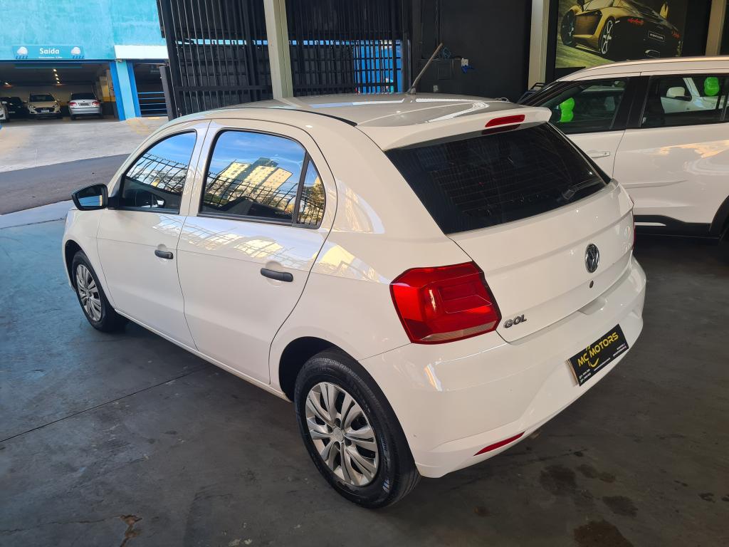 VOLKSWAGEN Gol - Foto