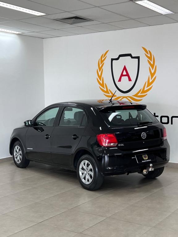 VOLKSWAGEN Gol - Foto