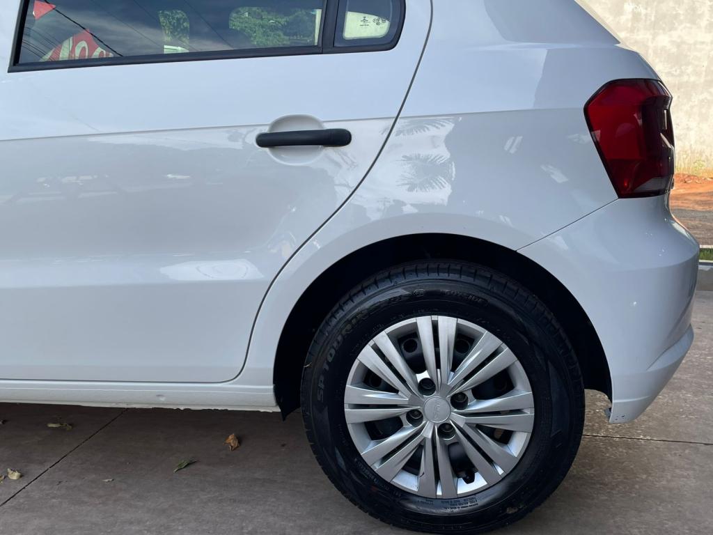 VOLKSWAGEN Gol - Foto