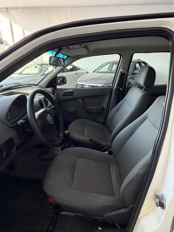 VOLKSWAGEN Gol - Foto
