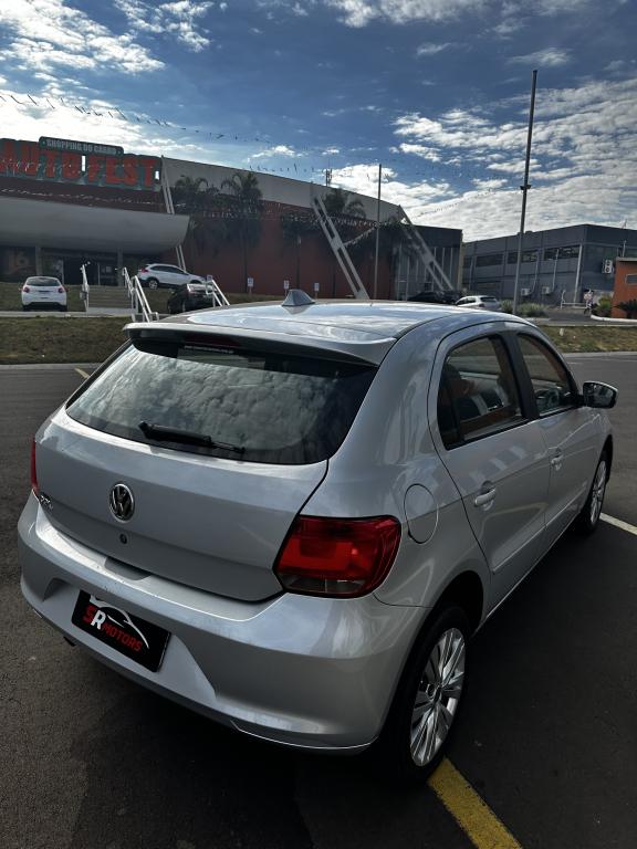VOLKSWAGEN Gol - Foto