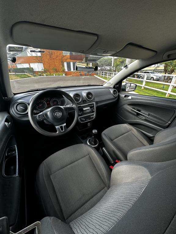 VOLKSWAGEN Gol - Foto