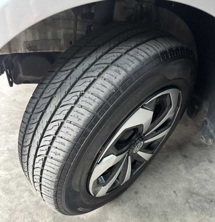 VOLKSWAGEN Gol - Foto