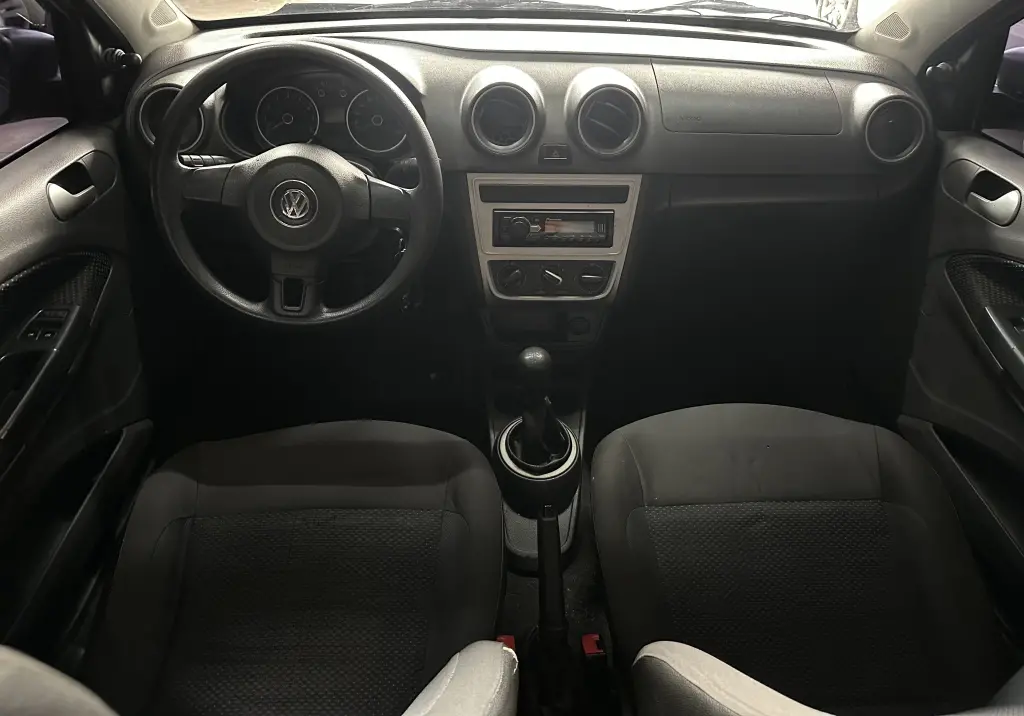 VOLKSWAGEN Gol - Foto