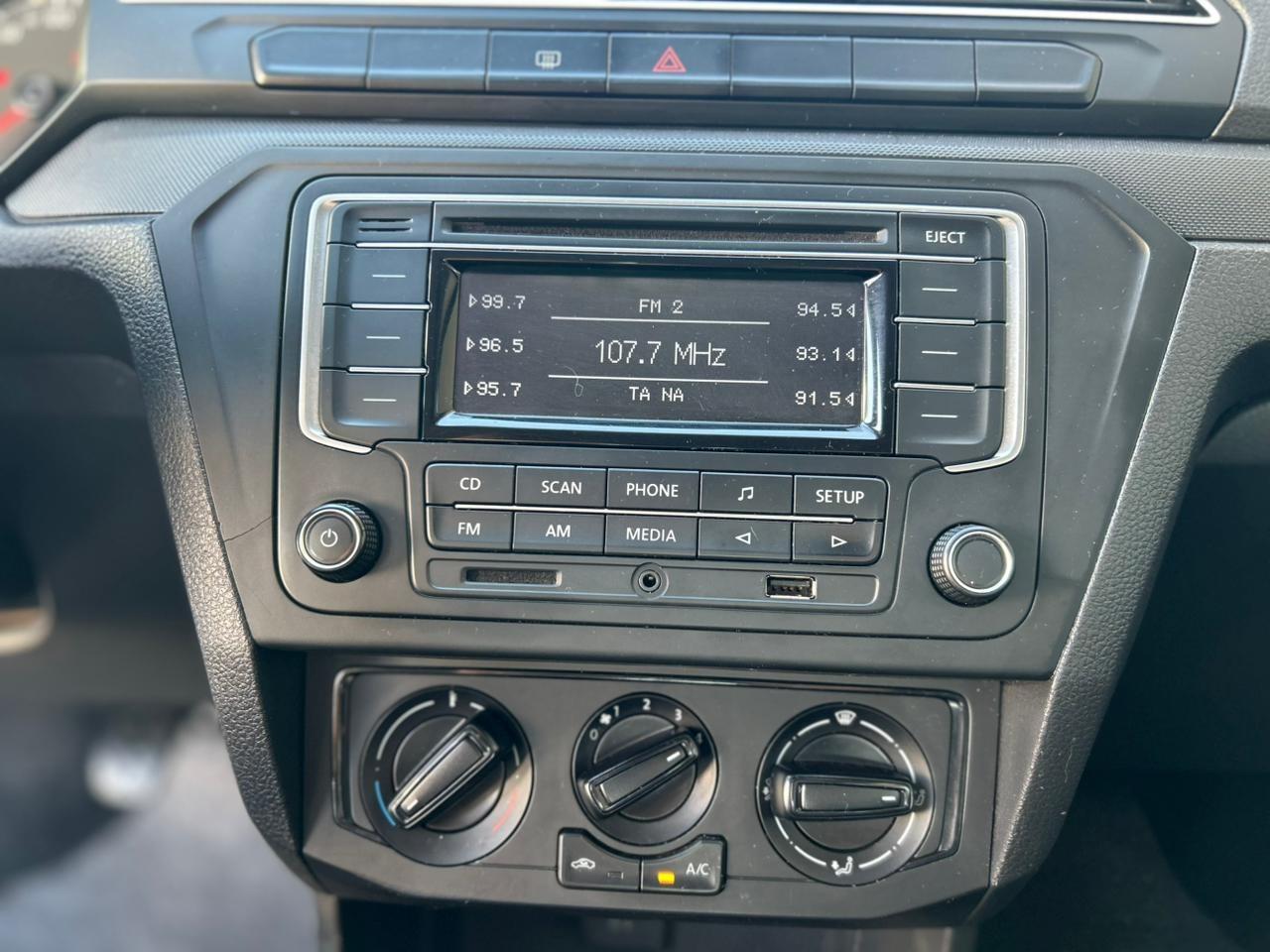 VOLKSWAGEN Gol - Foto