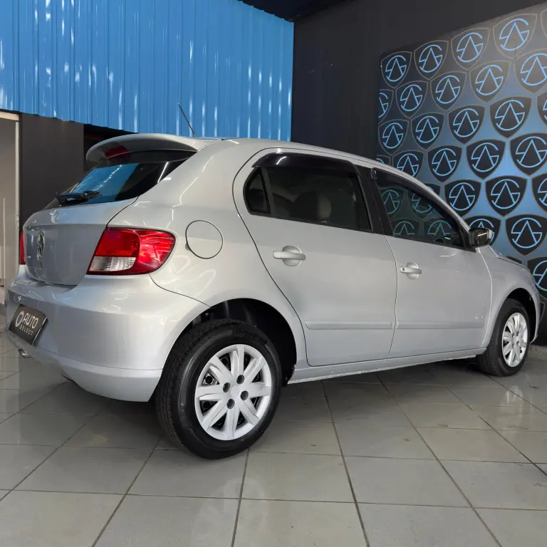 VOLKSWAGEN Gol - Foto