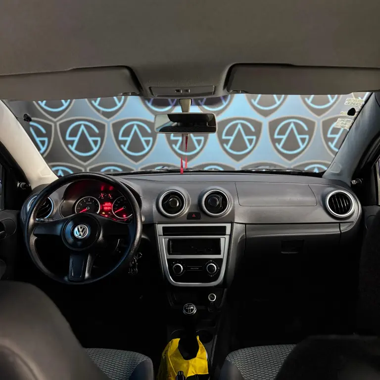 VOLKSWAGEN Gol - Foto
