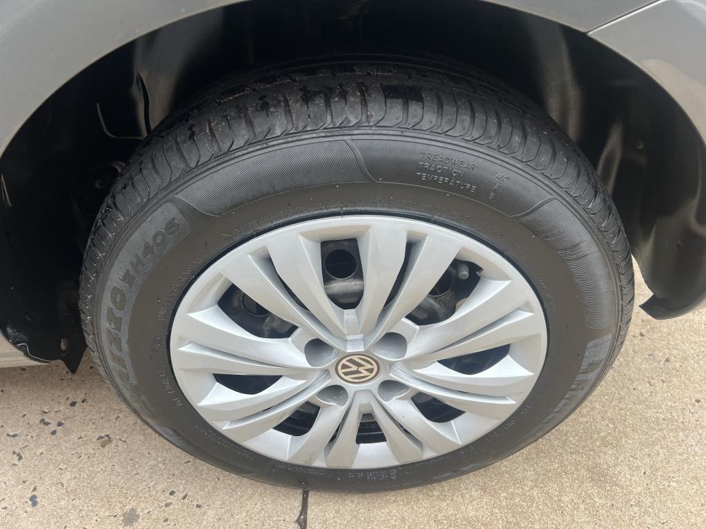 VOLKSWAGEN Gol - Foto