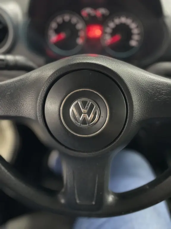 VOLKSWAGEN Gol - Foto