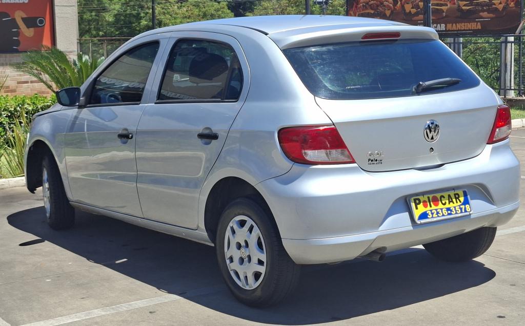VOLKSWAGEN Gol - Foto