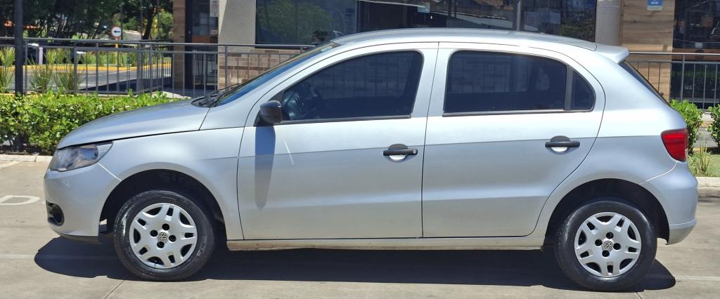 VOLKSWAGEN Gol - Foto