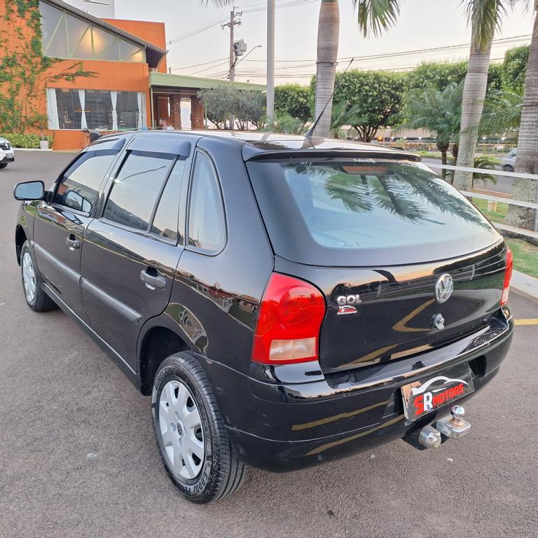 VOLKSWAGEN Gol - Foto