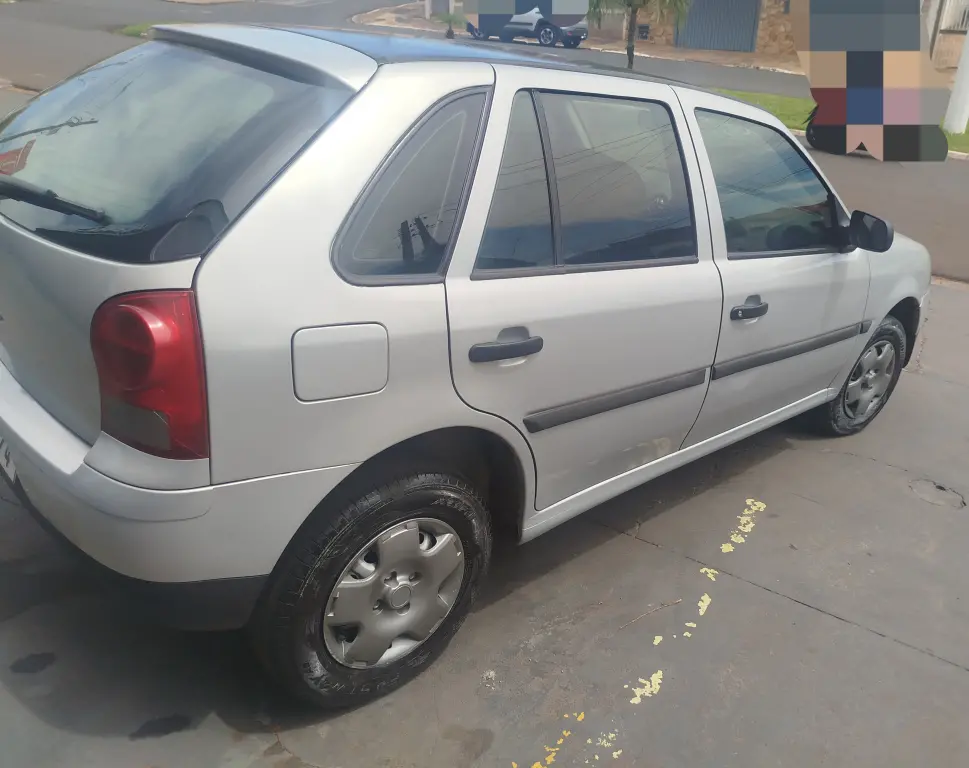 VOLKSWAGEN Gol - Foto