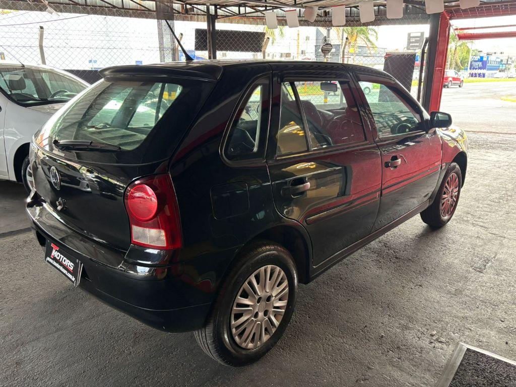 VOLKSWAGEN Gol - Foto