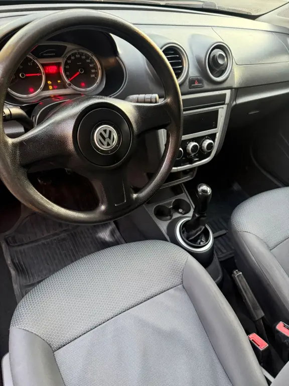 VOLKSWAGEN Gol - Foto