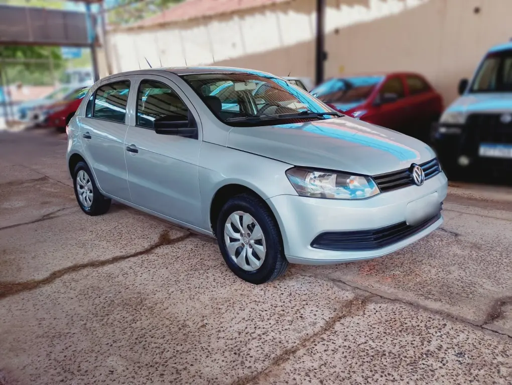 VOLKSWAGEN Gol - Foto