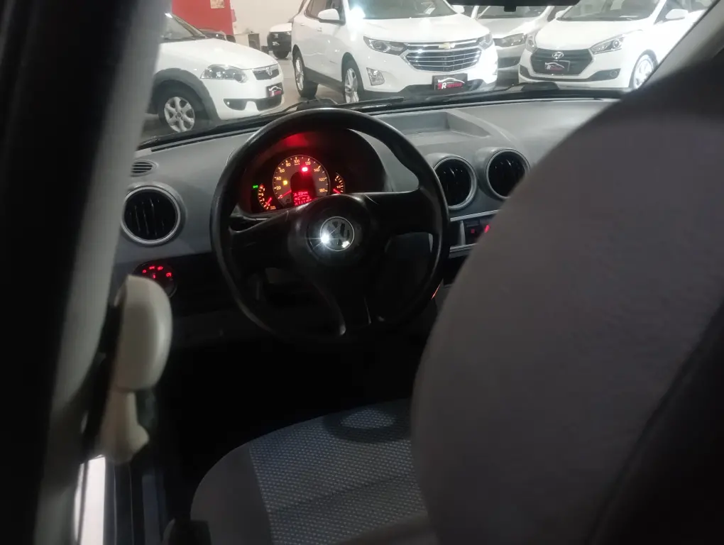 VOLKSWAGEN Gol - Foto