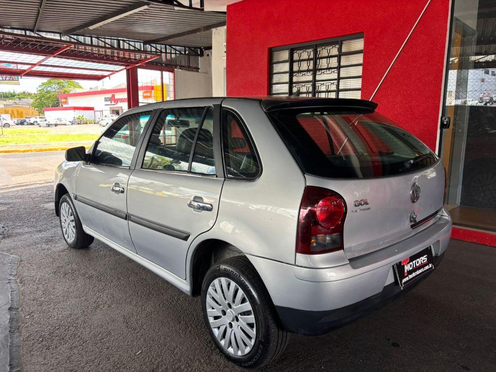 VOLKSWAGEN Gol - Foto