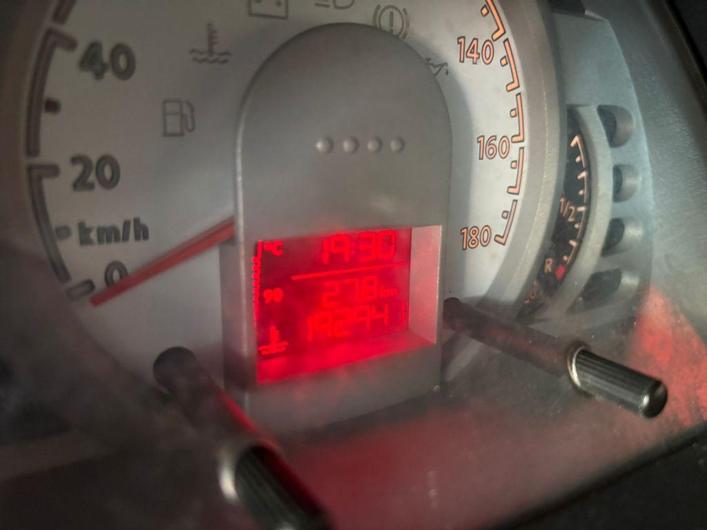 VOLKSWAGEN Gol - Foto