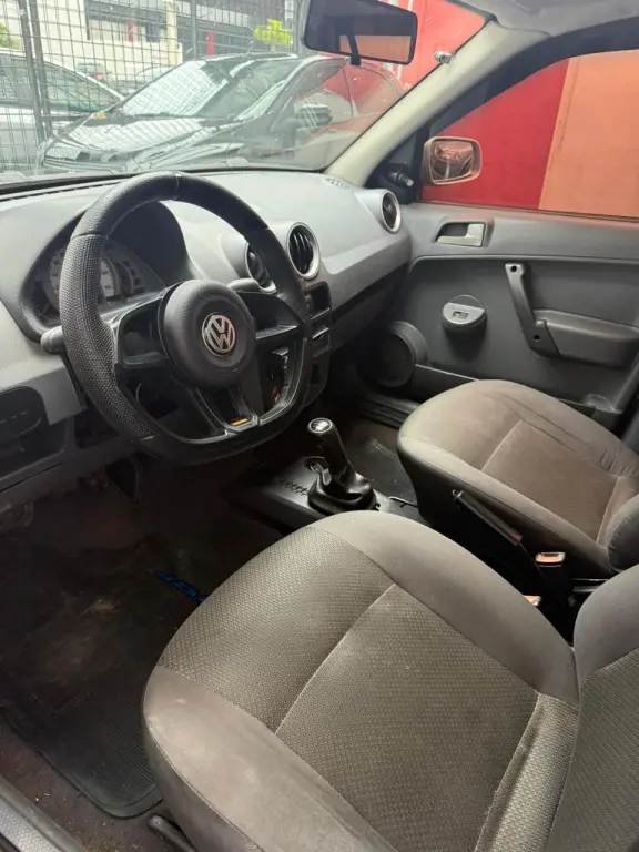 VOLKSWAGEN Gol - Foto