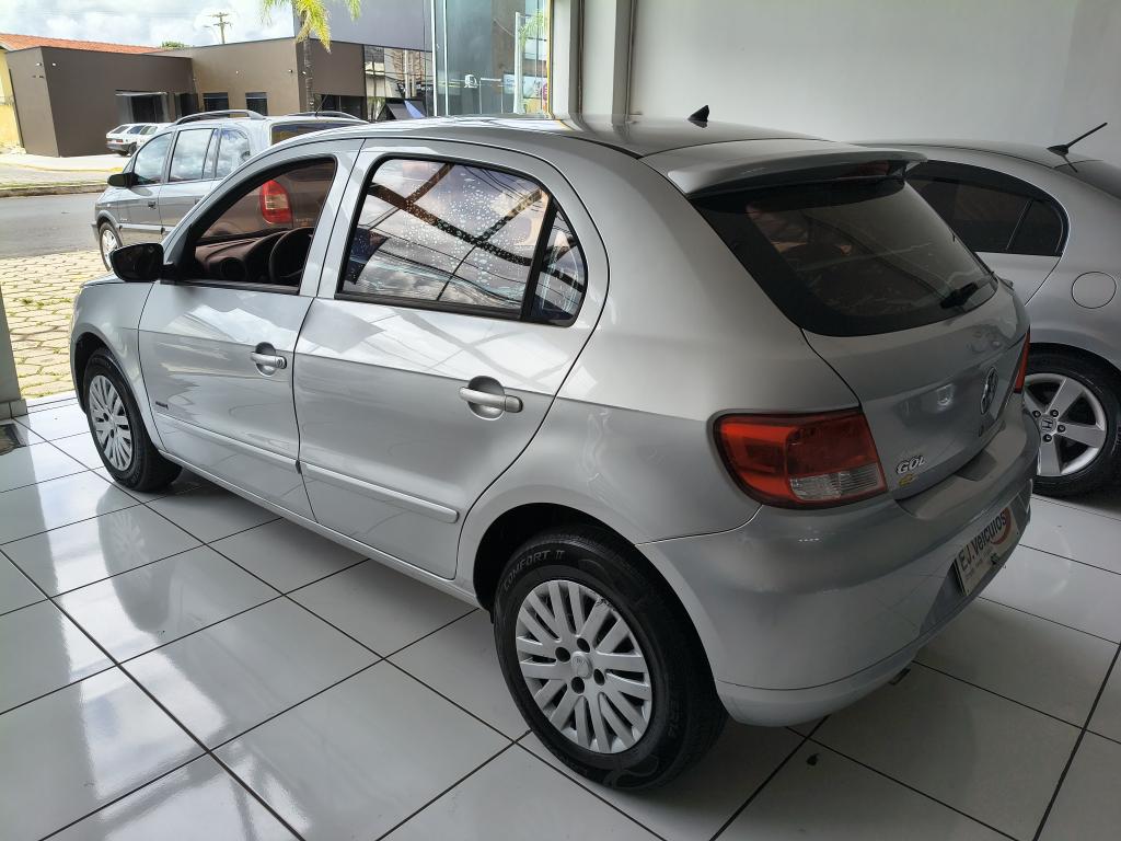 VOLKSWAGEN Gol - Foto