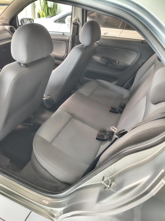 VOLKSWAGEN Gol - Foto