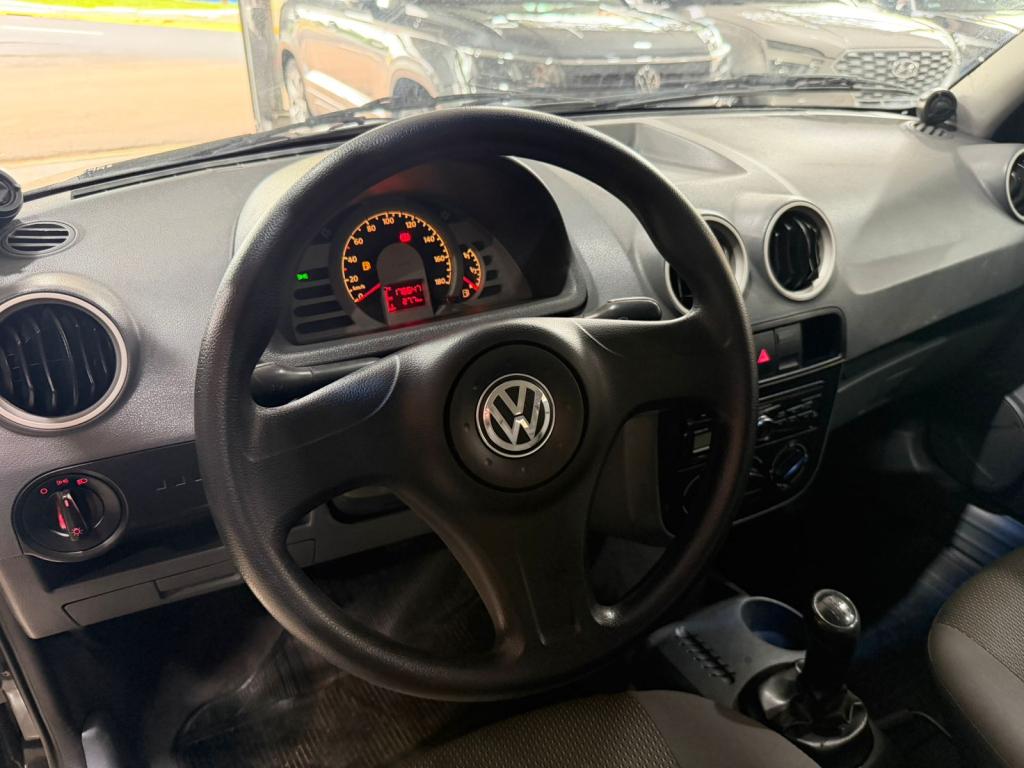 VOLKSWAGEN Gol - Foto