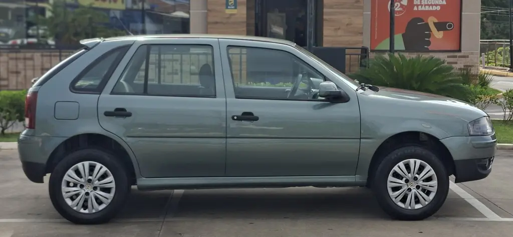 VOLKSWAGEN Gol - Foto