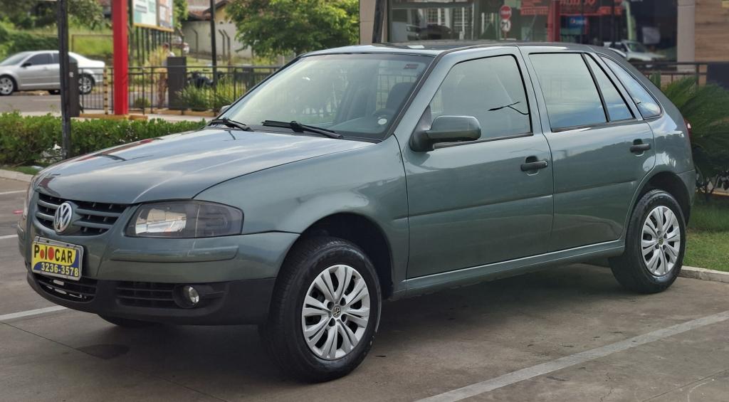 VOLKSWAGEN Gol
