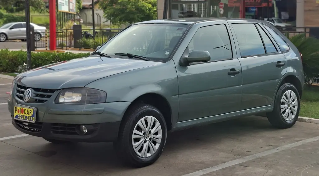 VOLKSWAGEN Gol