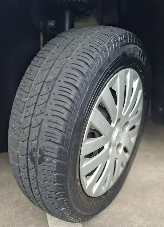 VOLKSWAGEN Gol - Foto