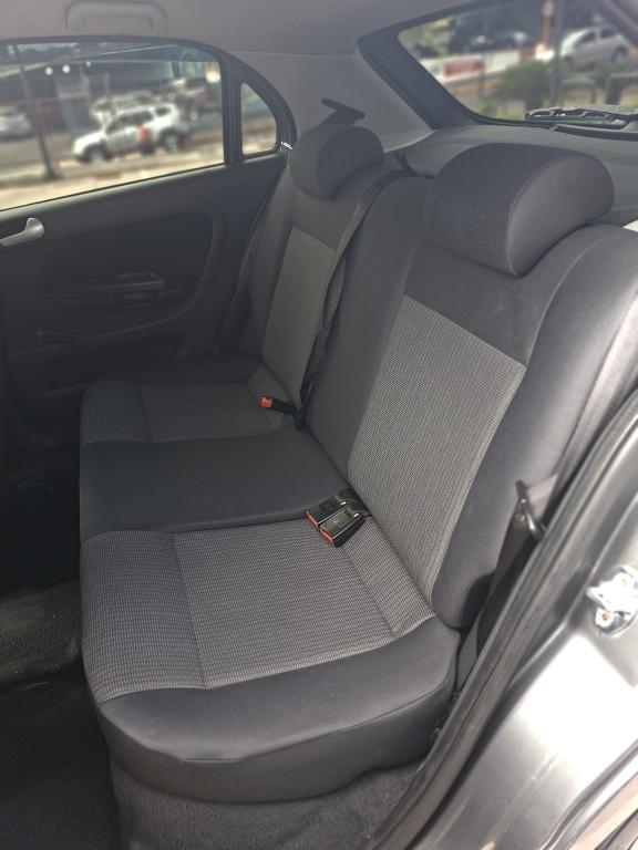 VOLKSWAGEN Gol - Foto