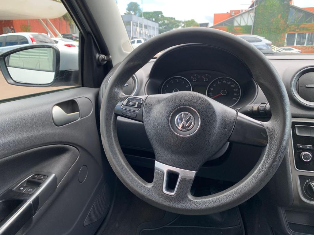VOLKSWAGEN Gol - Foto